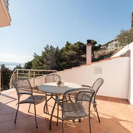 Relax Marusici (Split-Dalmatia)